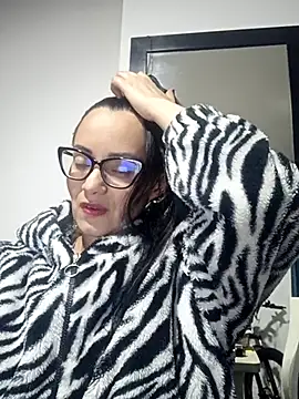 Snapshot of sarita_star chatting on October 8, 2025, 1:25 am sarita star online show from October 8, 2025, 1:25 am