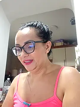 Snapshot of sarita_star chatting on June 23, 2026, 3:48 am sarita star online show from June 23, 2026, 3:48 am