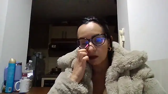 Snapshot of sarita_star chatting on July 3, 2026, 3:35 am sarita star online show from July 3, 2026, 3:35 am