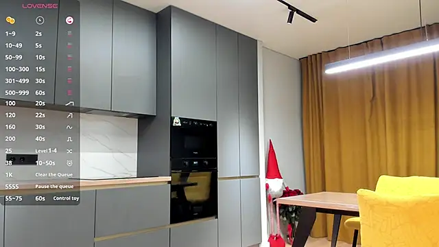 SaraShine  online show from December 15, 2025, 8:57 pm