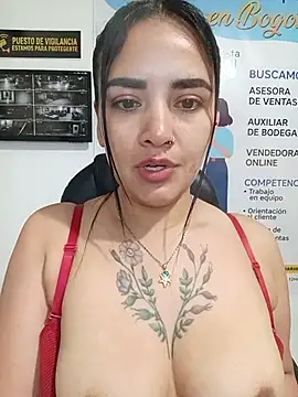 Snapshot of MAYE__13 chatting on June 25, 2026, 12:09 pm MAYE 13 online show from June 25, 2026, 12:09 pm