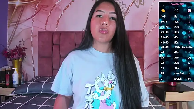 luna maisonn online show from September 23, 2025, 8:34 pm