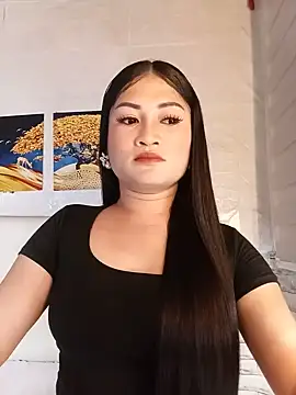 Naughtyalina2 online show from July 28, 2026, 4:27 pm