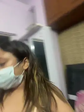 goodvibesonly44445 online show from January 18, 2026, 6:12 pm