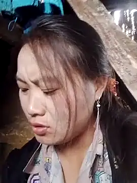 lusy-bae online show from October 26, 2025, 5:46 am