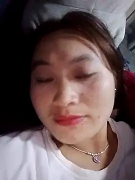 lusy-bae online show from November 20, 2025, 1:22 pm