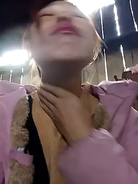 Ngocmi909 online show from November 20, 2025, 4:45 am