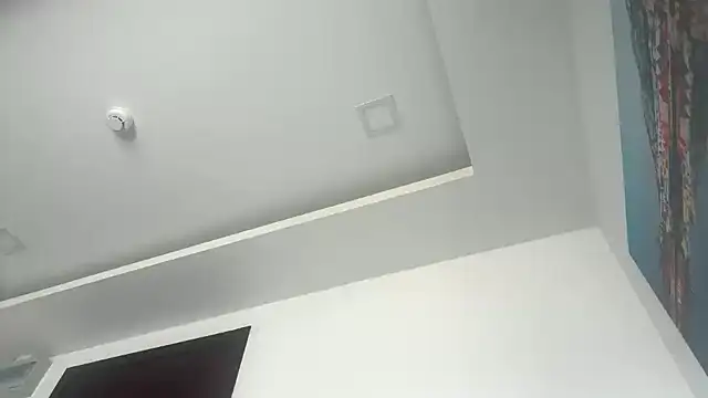 JuicyBlackD83 online show from November 25, 2025, 5:07 am