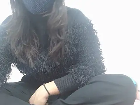 Vaani Singha online show from December 4, 2025, 11:08 am