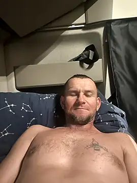 RoadDaddyXL online show from September 29, 2025, 3:11 am
