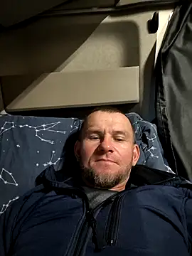 RoadDaddyXL online show from October 1, 2025, 5:35 am