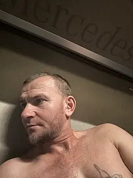 RoadDaddyXL online show from October 5, 2025, 5:00 pm