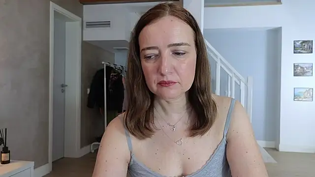 Blue Angel Sweet online show from April 3, 2026, 3:26 am