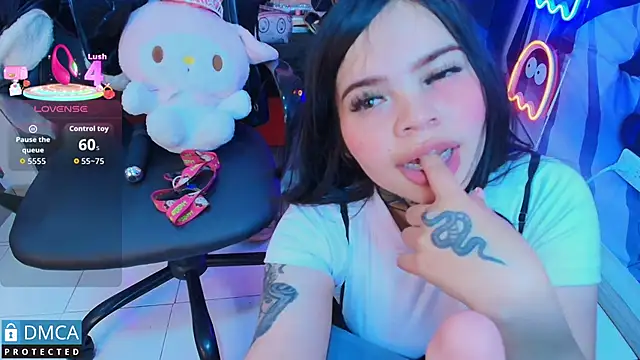 CandyKane06  online show from September 11, 2025, 2:44 am