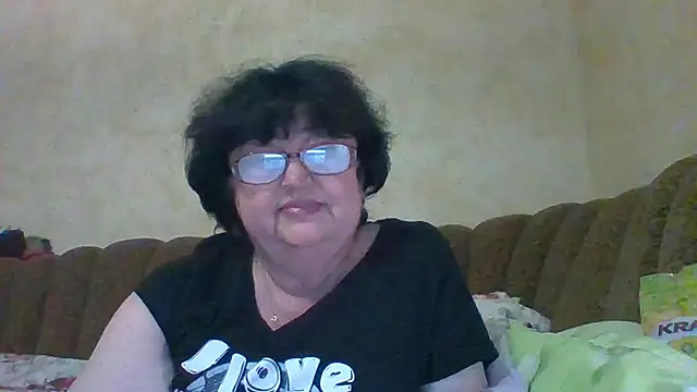 MilaSky5303 online show from November 12, 2025, 6:30 pm