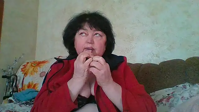 MilaSky5303 online show from February 4, 2026, 9:48 am