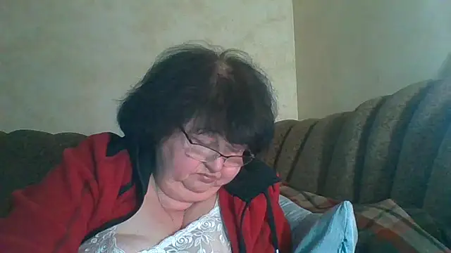 MilaSky5303 online show from February 12, 2026, 11:55 pm