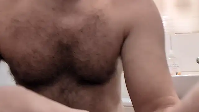 MC353535 online show from March 19, 2026, 8:24 pm