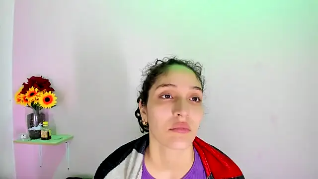 TeensNews18 online show from October 4, 2025, 11:47 pm