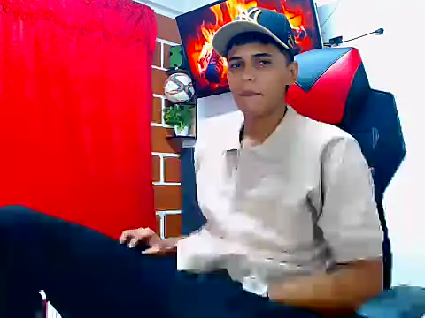 cristian tayron1 online show from June 16, 2026, 6:05 am