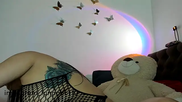 natyhot20 online show from October 15, 2025, 12:00 am