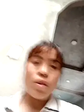 Maymay0033 online show from November 14, 2025, 3:38 am