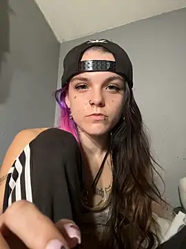 Snapshot of ittybittymeryssa chatting on November 8, 2025, 11:10 am ittybittymeryssa online show from November 8, 2025, 11:10 am