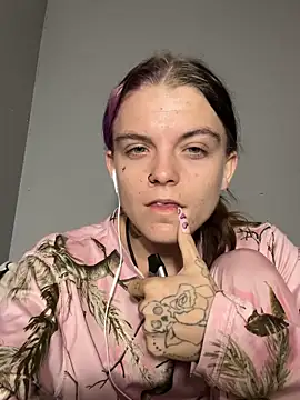 Snapshot of ittybittymeryssa chatting on November 11, 2025, 8:25 am ittybittymeryssa online show from November 11, 2025, 8:25 am