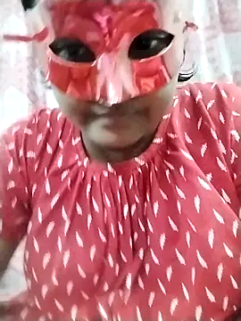 mimi87hoty online show from March 3, 2026, 5:30 pm