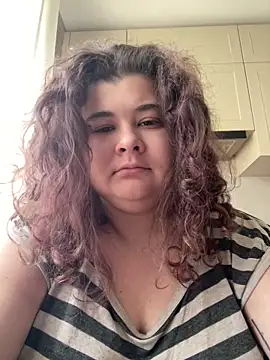 AliceCurlyX online show from March 1, 2026, 9:11 am