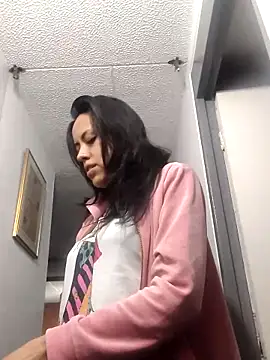 Queen Ashly online show from September 9, 2025, 12:21 am