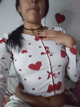 Queen Ashly online show from April 18, 2026, 3:10 am