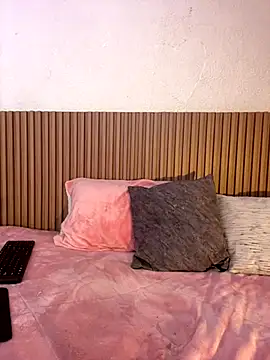 Snapshot of Alisha_Olsen_ chatting on October 8, 2025, 5:16 am Alisha Olsen  online show from October 8, 2025, 5:16 am