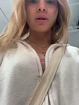 SMELLSEX online show from December 20, 2025, 4:47 pm