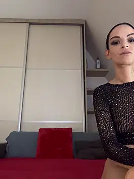 Enriko Aisah2025 online show from September 10, 2025, 1:00 pm