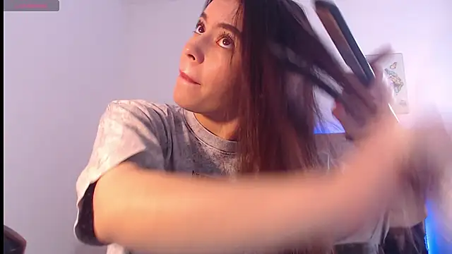 melodydoll online show from September 16, 2025, 3:02 pm