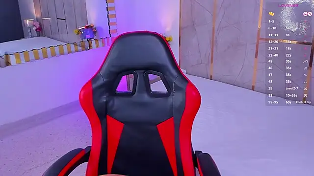 KendallJay online show from October 13, 2025, 8:53 pm