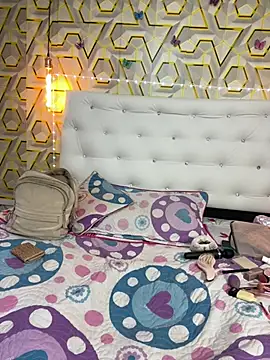 Ashly cutee online show from April 4, 2026, 10:07 pm