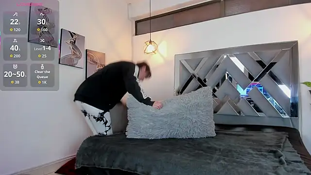 Snapshot of Candy_Hott7 chatting on December 17, 2025, 8:26 pm Candy Hott7 online show from December 17, 2025, 8:26 pm