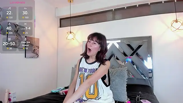 Snapshot of Candy_Hott7 chatting on December 22, 2025, 9:01 pm Candy Hott7 online show from December 22, 2025, 9:01 pm