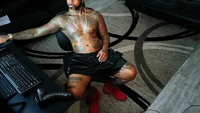 SLANGONDEMHOES online show from October 5, 2025, 6:50 pm