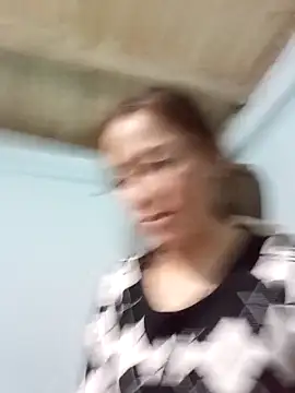 Fienjr online show from April 1, 2026, 1:52 pm