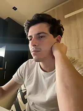 dock 75 online show from October 19, 2025, 3:34 pm