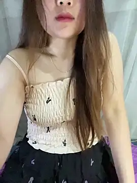 Snapshot of Hinne07 chatting on September 15, 2025, 8:03 am Hinne07 online show from September 15, 2025, 8:03 am