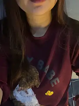 Hinne07 online show from February 2, 2026, 1:37 am