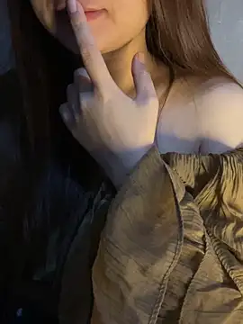 Hinne07 online show from March 3, 2026, 11:54 pm