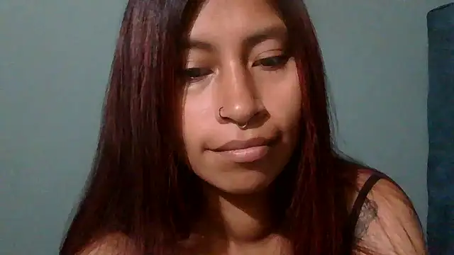 Snapshot of Pocahontas_tw chatting on November 29, 2025, 2:09 pm Pocahontas tw online show from November 29, 2025, 2:09 pm