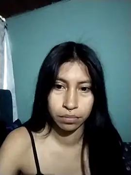 Snapshot of Pocahontas_tw chatting on December 21, 2025, 2:24 pm Pocahontas tw online show from December 21, 2025, 2:24 pm