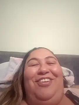 Snapshot of curvy_diva_ chatting on September 27, 2025, 11:54 pm curvy diva online show from September 27, 2025, 11:54 pm