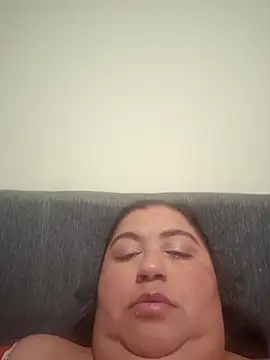 Snapshot of curvy_diva_ chatting on September 29, 2025, 1:55 am curvy diva online show from September 29, 2025, 1:55 am